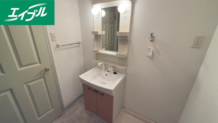 物件内観写真12　(洗面)