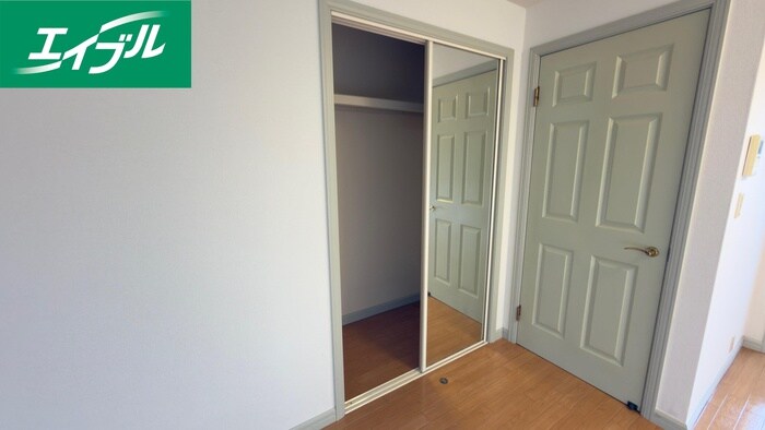 物件内観写真17　(収納)