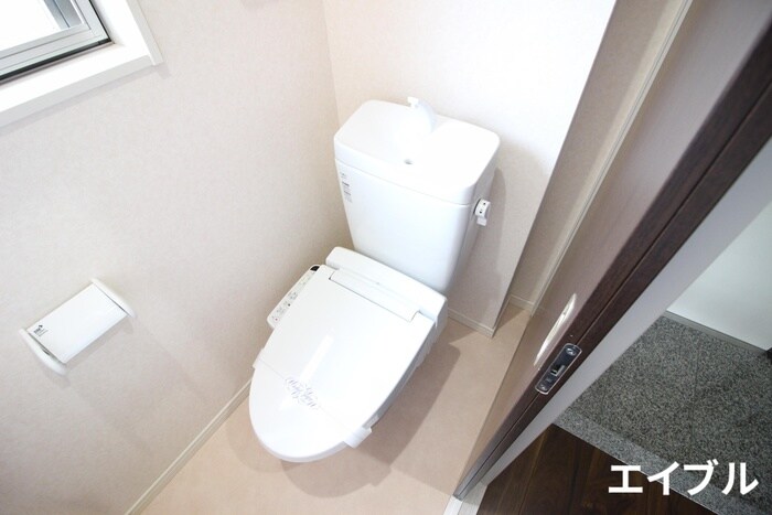 物件内観写真12　(トイレ)