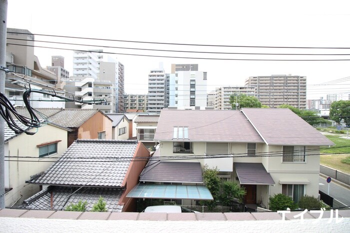 物件内観写真19　(室内からの展望)