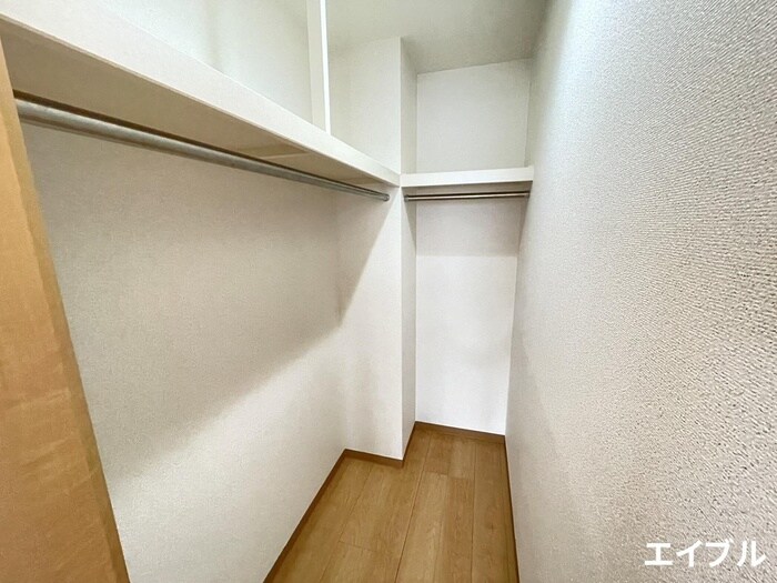 物件内観写真13　(収納)