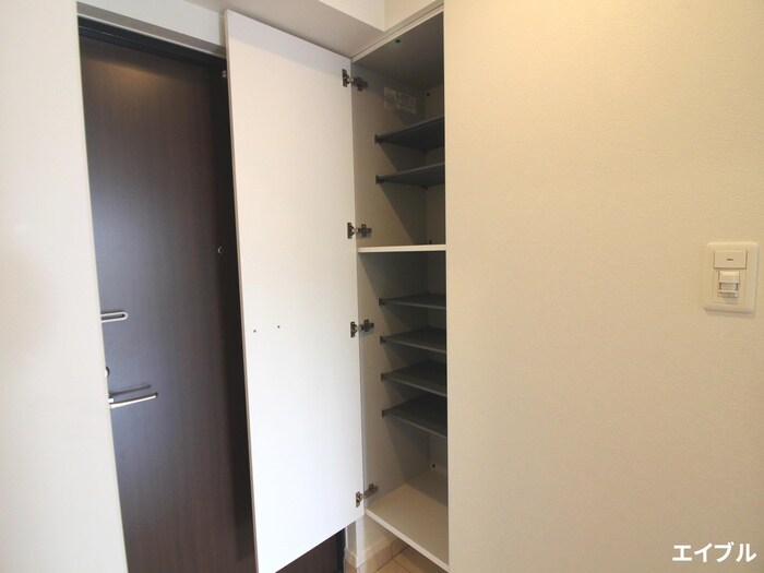 物件内観写真17　(靴箱)