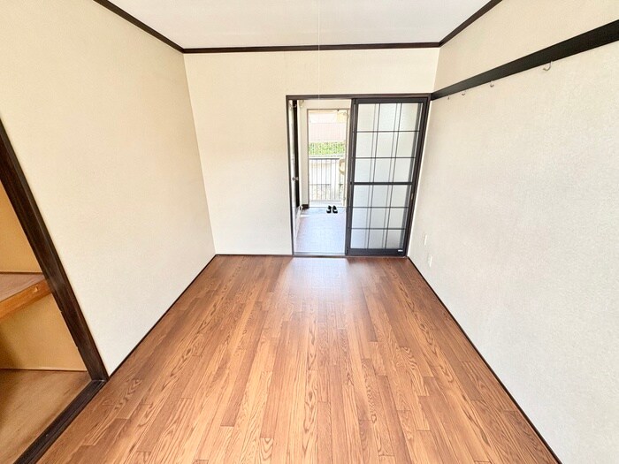 物件内観写真16　(居室)