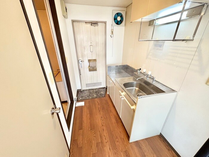 物件内観写真17　(廊下)