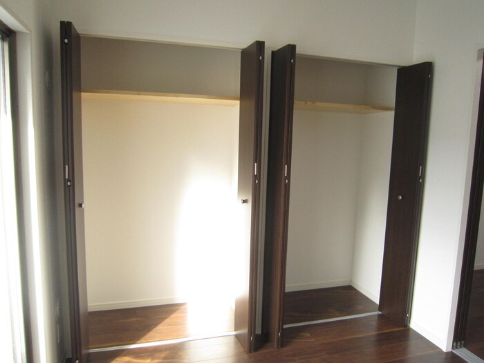 物件内観写真11　(収納)