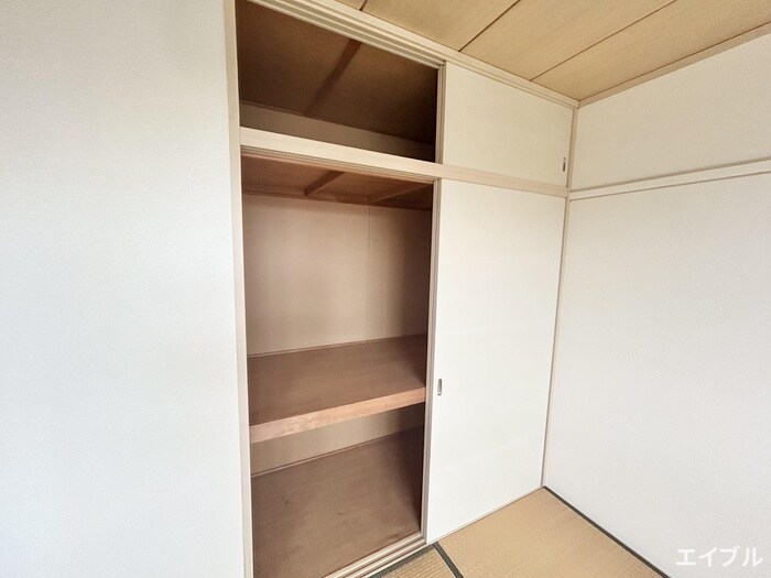 物件内観写真8　(収納)