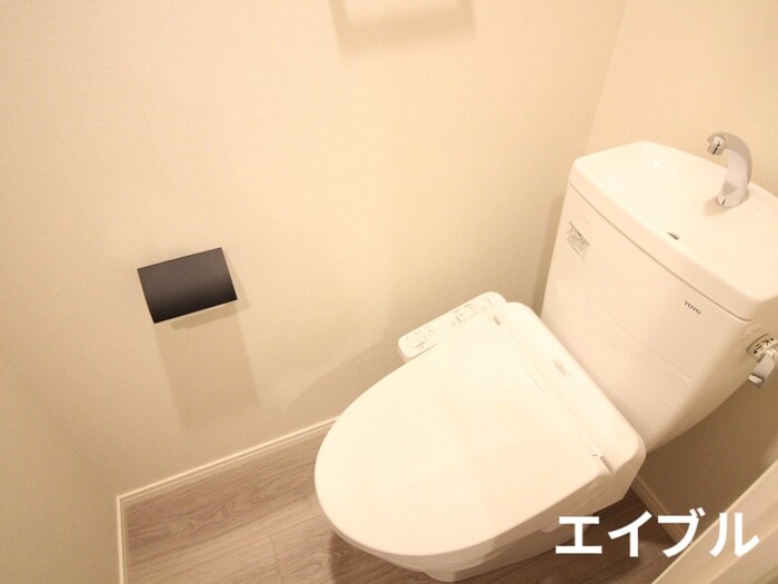 物件内観写真12　(トイレ)