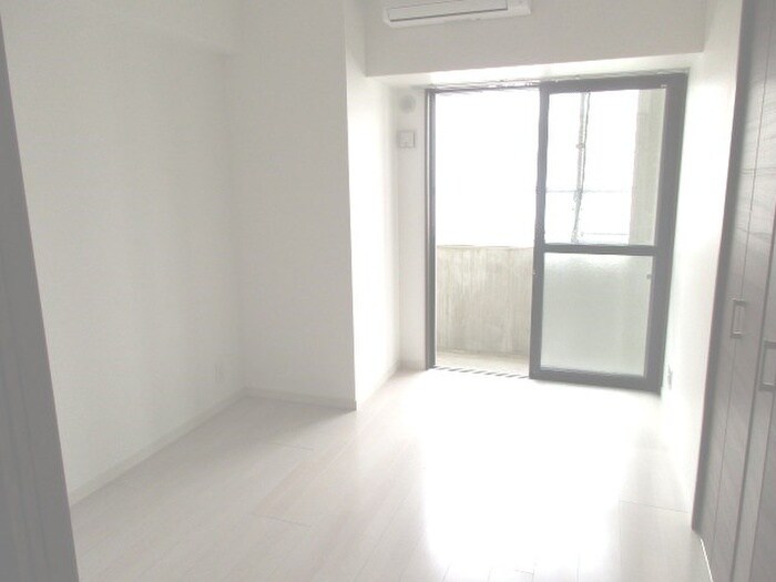 物件内観写真11　(居室)