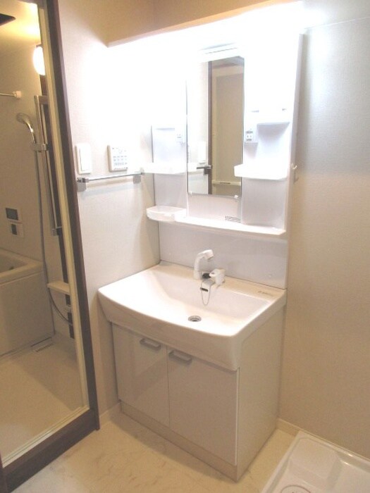 物件内観写真11　(洗面)