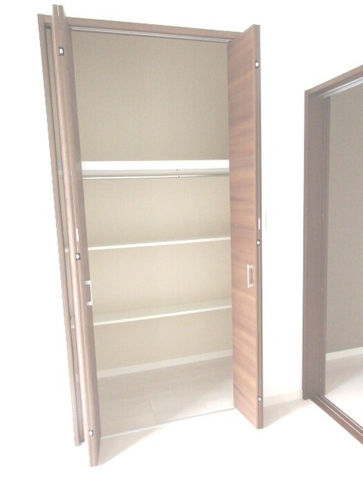 物件内観写真17　(収納)