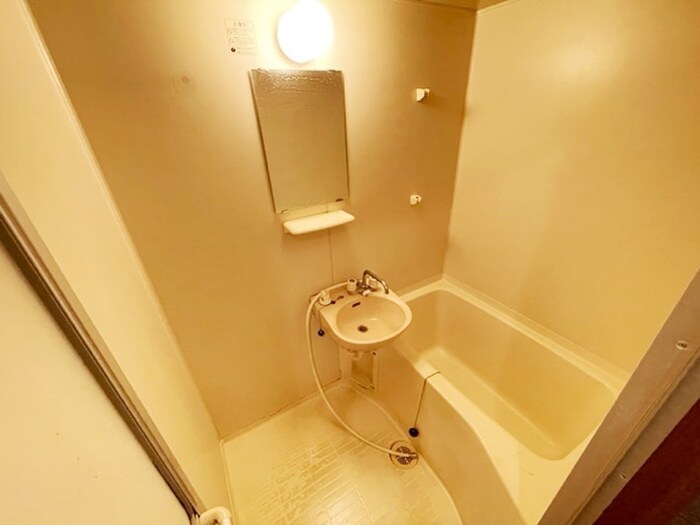 物件内観写真13　(バス／シャワールーム等)