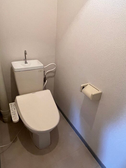 物件内観写真9　(トイレ)