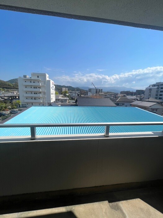 物件内観写真13　(室内からの展望)