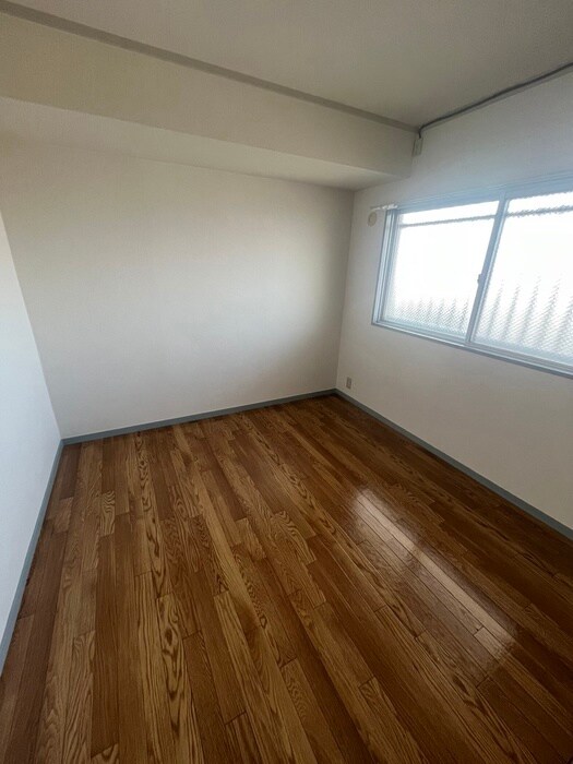 物件内観写真14　(居室)