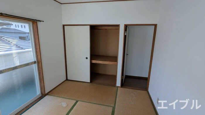 物件内観写真16　(収納)