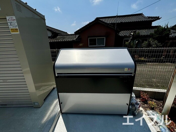 物件外観写真4　(建物設備)