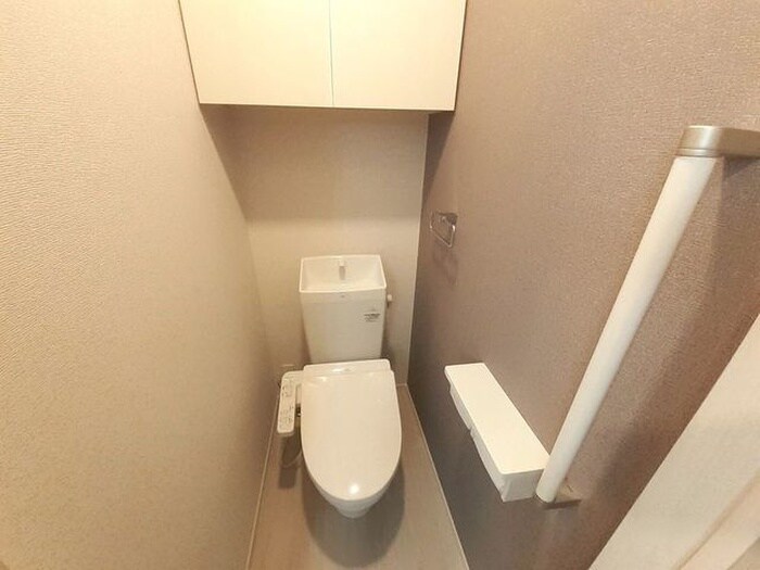 物件内観写真10　(トイレ)