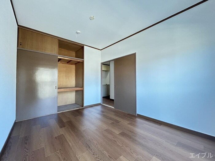 物件内観写真8　(居室)