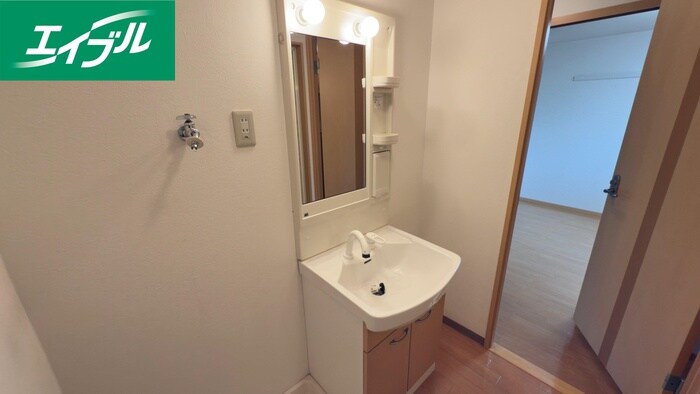 物件内観写真12　(洗面)