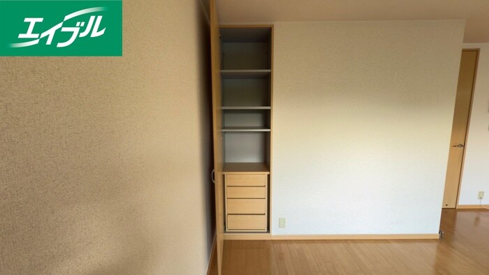 物件内観写真17　(収納)