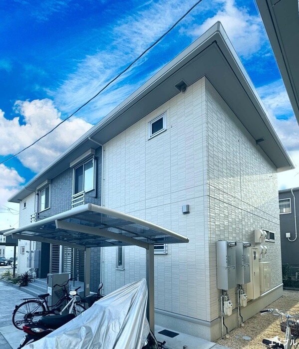 ラフィネ塩浜A棟の物件外観写真