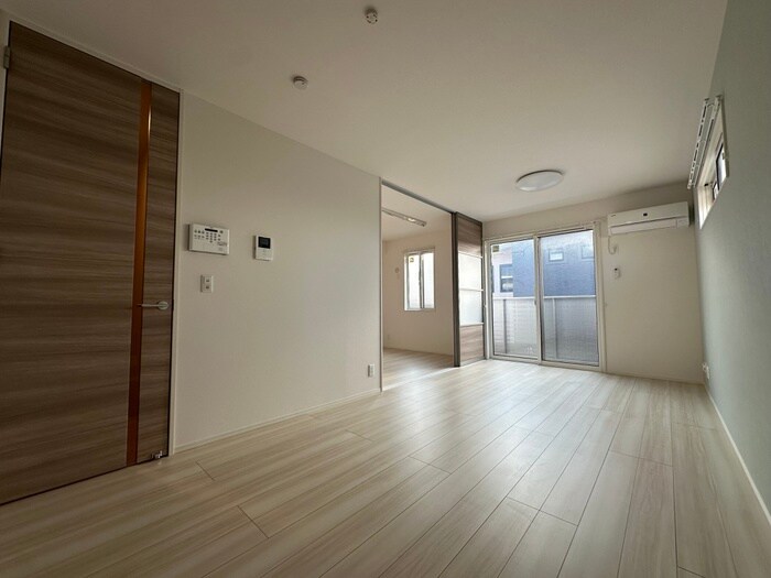 物件内観写真5　(居室)