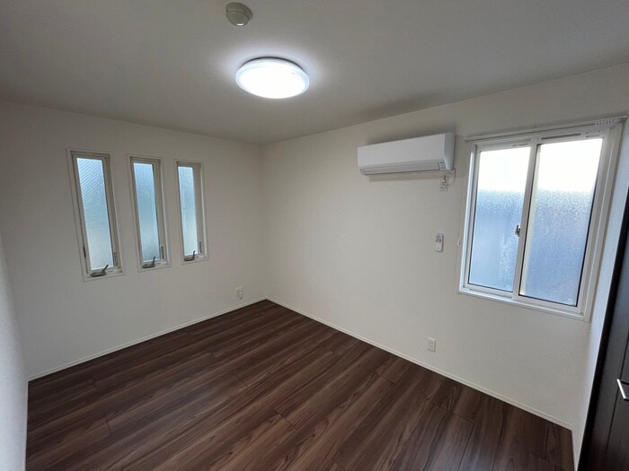 物件内観写真5　(居室)