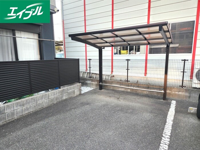 物件外観写真4　(建物設備)