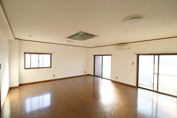 物件内観写真17　(居室)