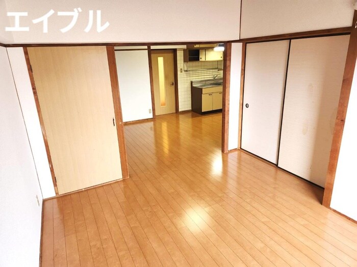 物件内観写真7　(居室)