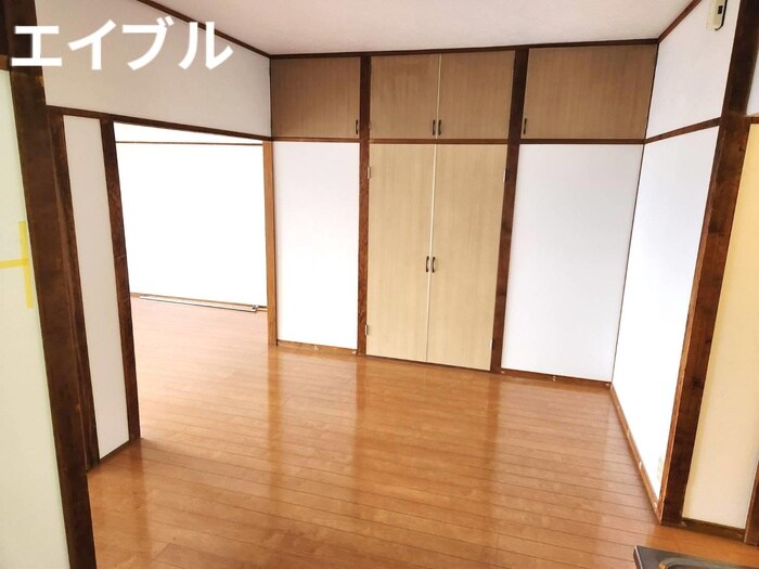 物件内観写真7　(居室)