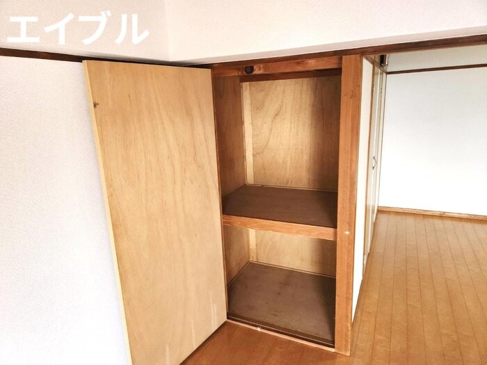 物件内観写真8　(収納)