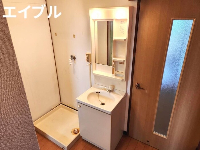 物件内観写真12　(洗面)