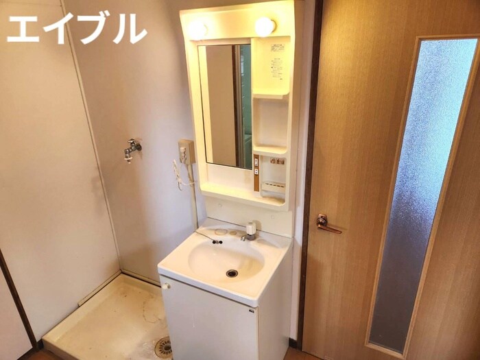 物件内観写真12　(洗面)