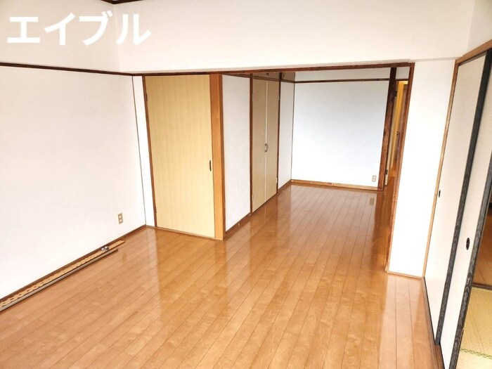 物件内観写真19　(居室)