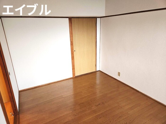 物件内観写真21　(居室)