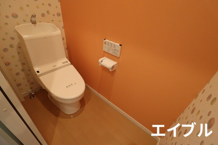 物件内観写真12　(トイレ)