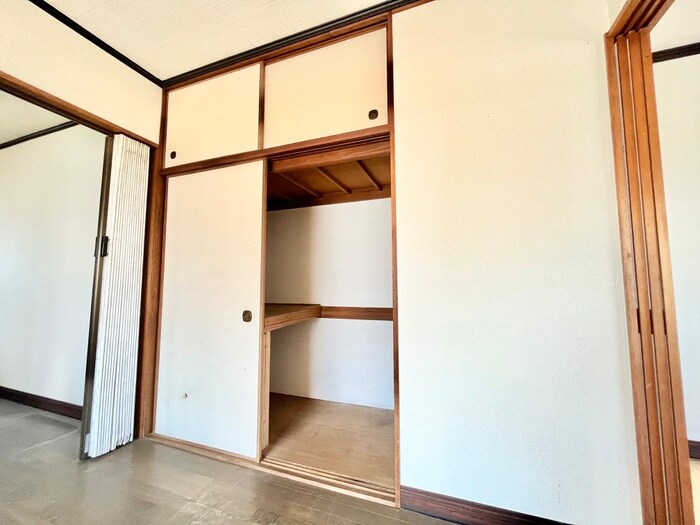 物件内観写真11　(収納)