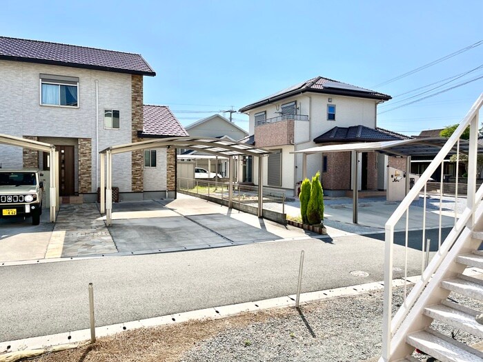 物件内観写真13　(室内からの展望)