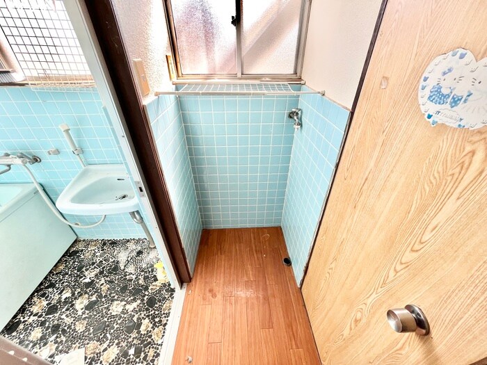 物件内観写真14　(洗濯機置場)