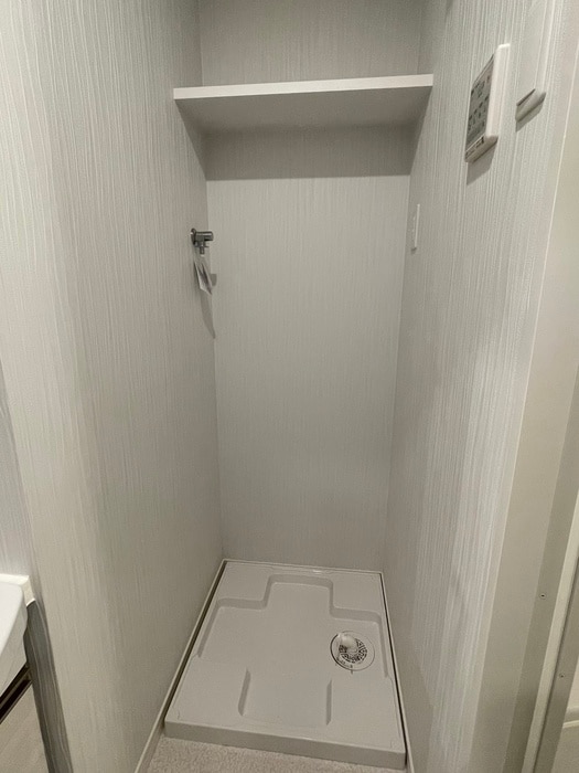 物件内観写真11　(洗濯機置場)