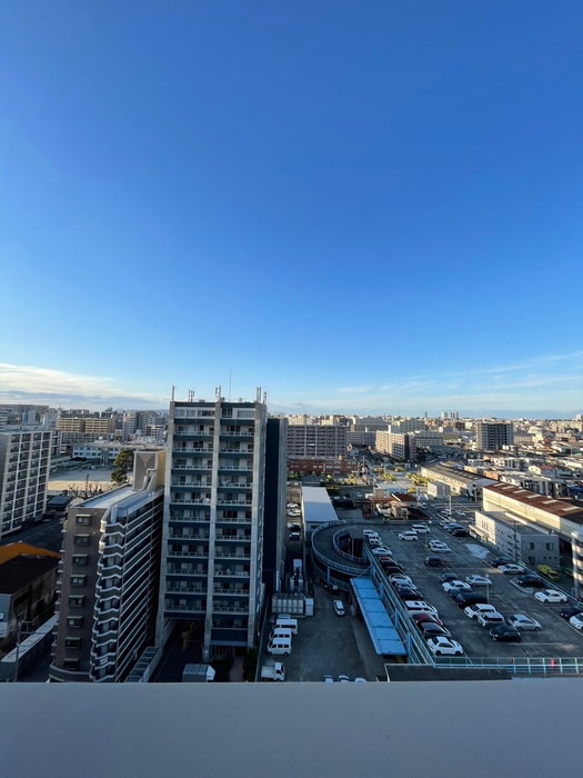 物件内観写真21　(室内からの展望)