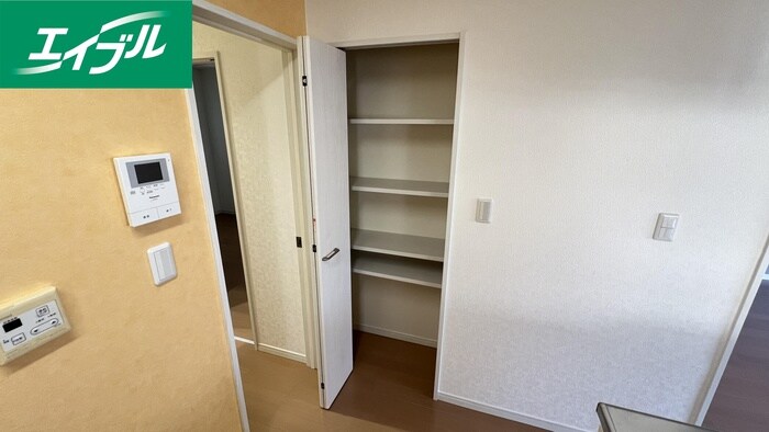 物件内観写真19　(収納)