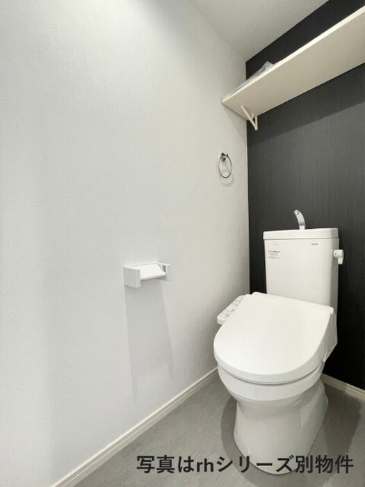 物件内観写真7　(トイレ)