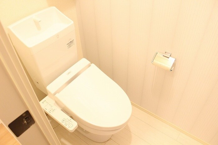 物件内観写真13　(トイレ)