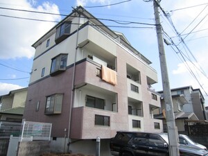 パークコート諸岡外観写真