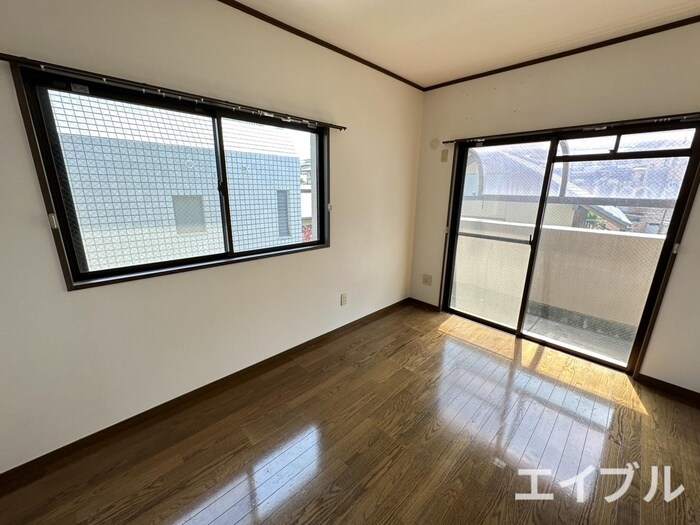 物件内観写真10　(居室)