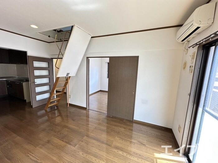 物件内観写真22　(居室)