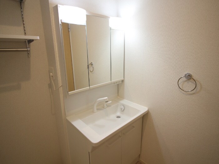 物件内観写真13　(洗面)