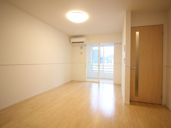 物件内観写真18　(居室)